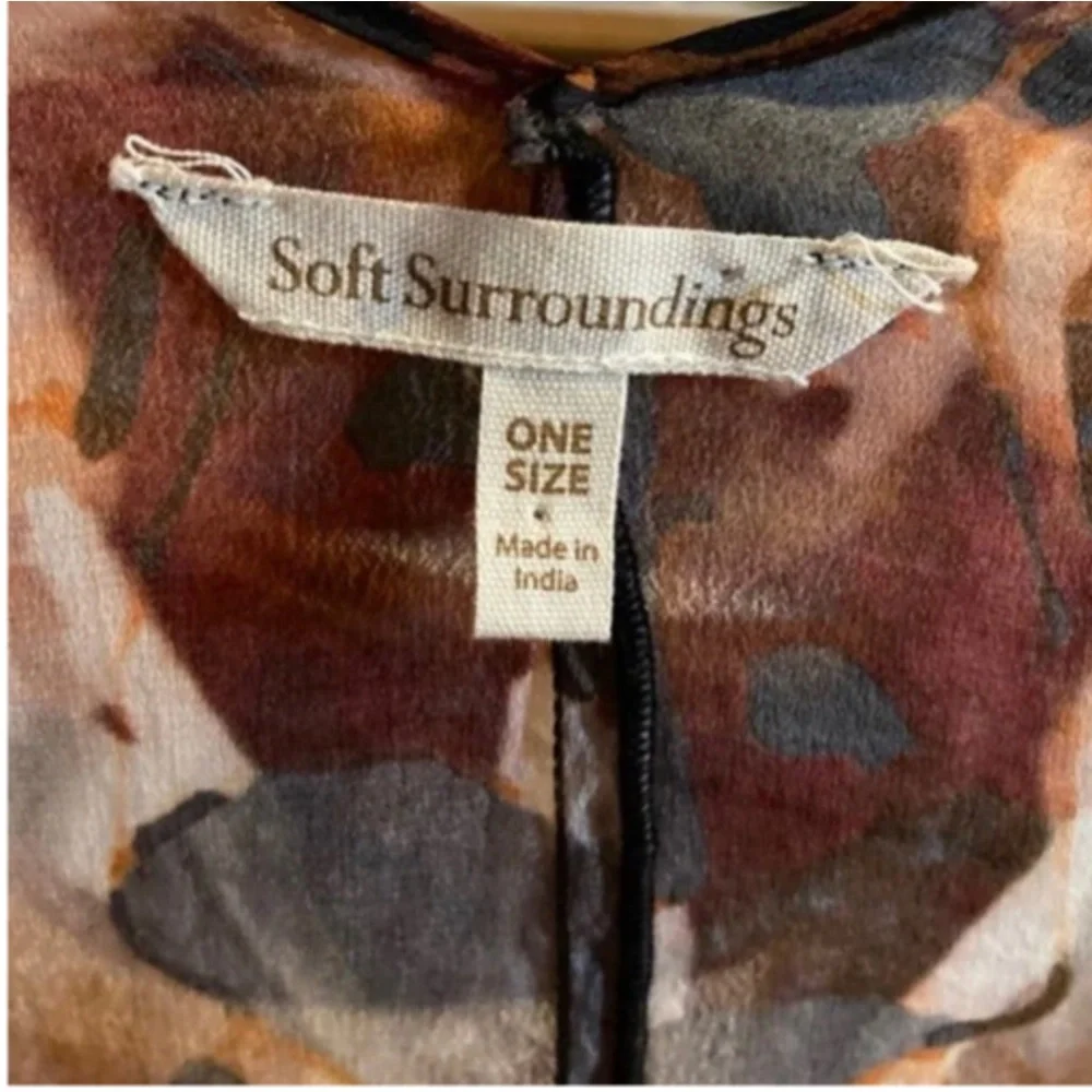 Soft Surroundings Kimono Painterly Butterfly Topper - NEW WITH TAGS - Semi-Sheer - Picture 9 of 9